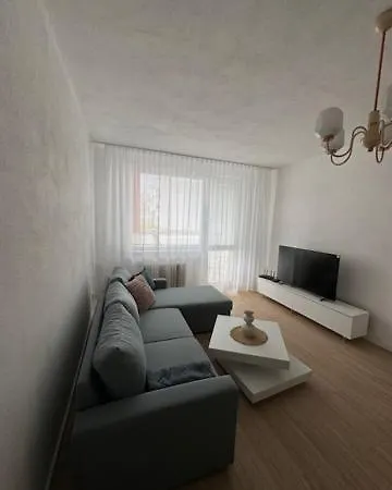 S 1 Spálňou V Tesnej Blízkosti Centra Apartmán Košice